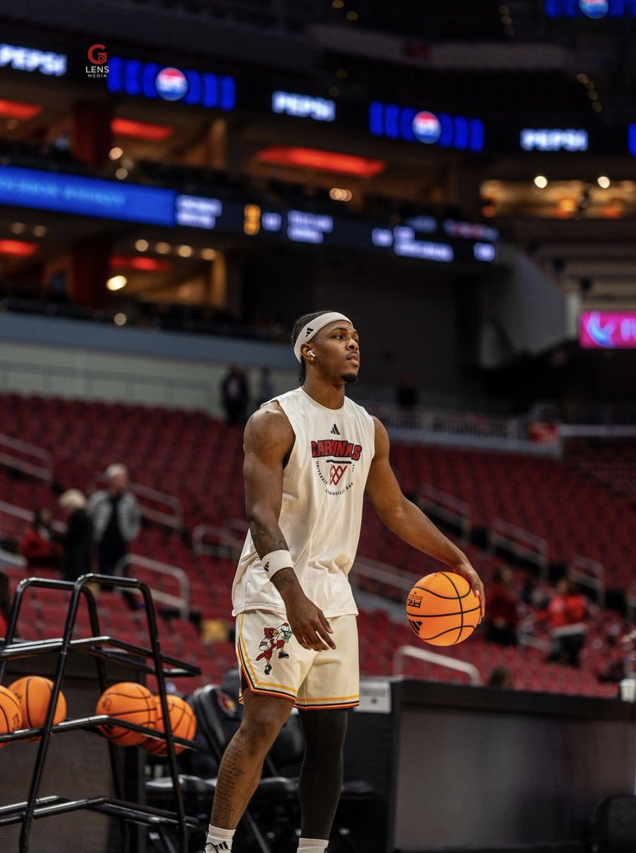 35KYSportsMedia's tweet photo. Ryan Conwell made his case at the 2026 NBA Draft Combine 🔴⚫️

The former Louisville Cardinals guard measured in at 6’2” with a 6’7” wingspan and 214 lbs, ranking 6th in weight among all guards at the combine. 

But it was his shooting performance that separated him from the field.

Conwell went 28-of-30 shooting off the dribble, finishing T-1st among all guards. He followed that with a perfect 10-of-10 from the free throw line, ranking 1st overall. He also posted a 39.5” max vertical, landing T-11th among all guards in attendance.

The former Cardinal left Chicago with his stock trending in the right direction.