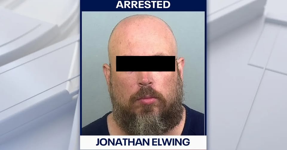 RedDiversidad's tweet photo. Cae otro pastor Trumpista y ultrahomofóbico por abuso de menores.

Jonathan Elwing, ministro religioso de una conservadora iglesia bautista de Palmetto (Florida) fue condenado oficialmente por atacar a un niño de tan solo 12 años. Hilo. https://t.co/5NhQdJ183n