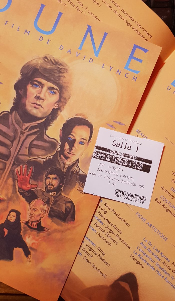 Evil_Preacher's tweet photo. Llego del cine como solo se llega tras ver una obra maestra. En cada plano hay una genialidad. La he visto mil veces, pero, desde que la estrenaron, no había vuelto a verla en pantalla grande ¡Qué maravilla! #dune https://t.co/qrwcM7X8gS