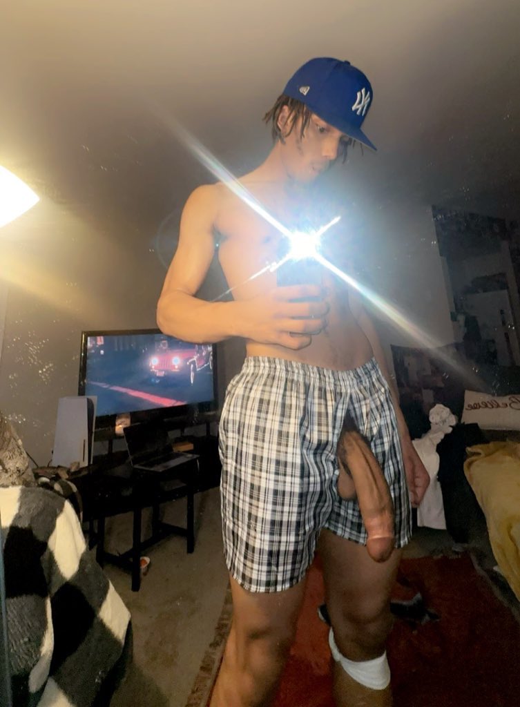 𝐂 𝐇 𝐄 𝐄 𝐊 𝐎😛 tweet media