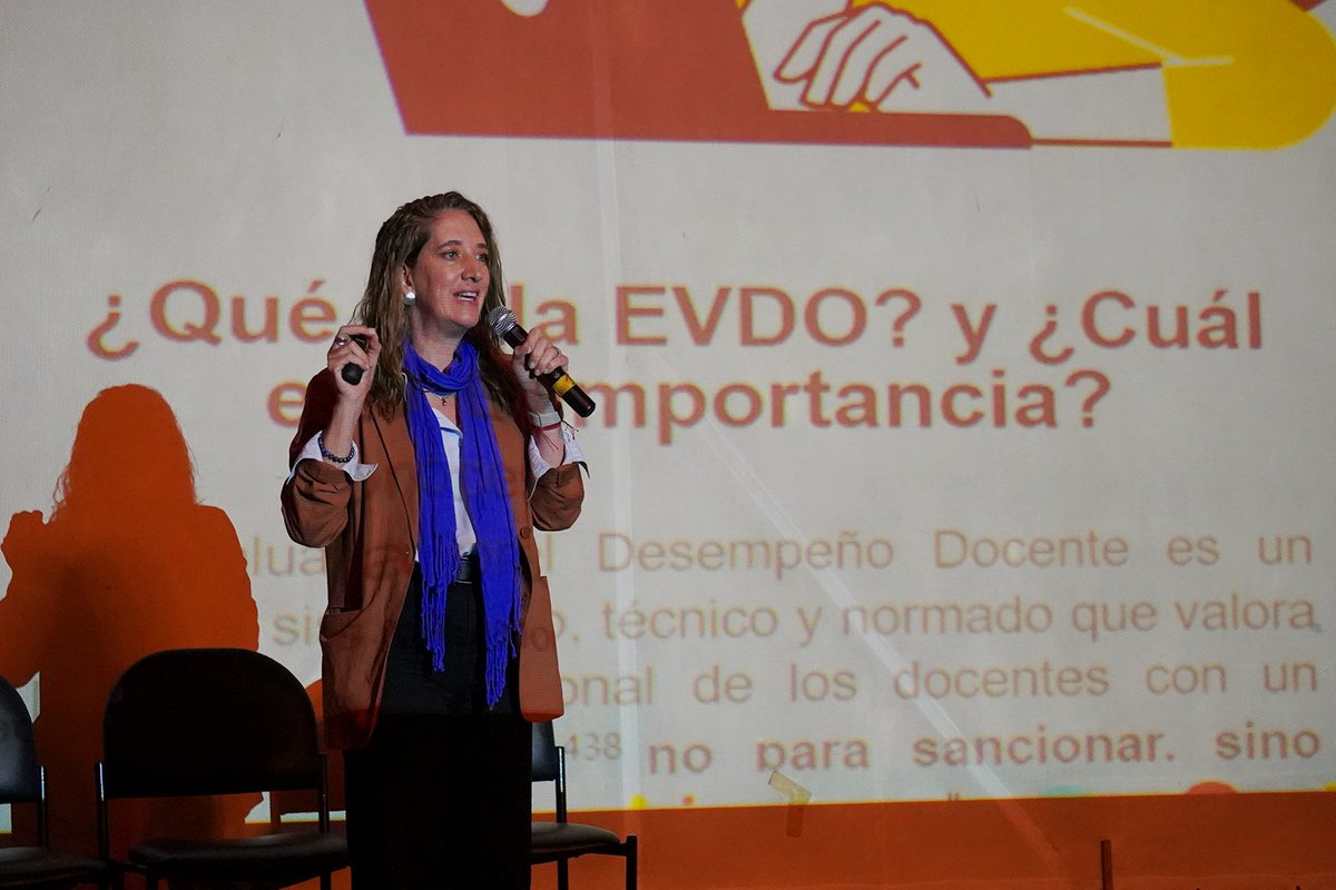 Evaluacion_Ec's tweet photo. 📚 Ineval te escucha

Hoy, en Machachi, socializamos el micrositio, el simulador y el Sistema de Gestión de la Evaluación del Desempeño Docente (EVDO), herramientas que permiten  los docentes prepararse.

🤝 Gracias todos por su apertura y compromiso.

#EvaluamosParaTransformar https://t.co/yuZcv3qv0G