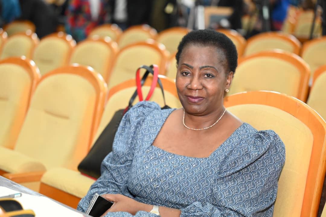Doudoukasuba's tweet photo. La ponctualité, l'assiduité.l'honorable princesse Dominique MUNONGO INAMIZI, comme l'accoutumé à l'assemblée nationale chaque mercredi la plénière est consacrée à l'audition de l'exécutif. https://t.co/s6wlqTdQye