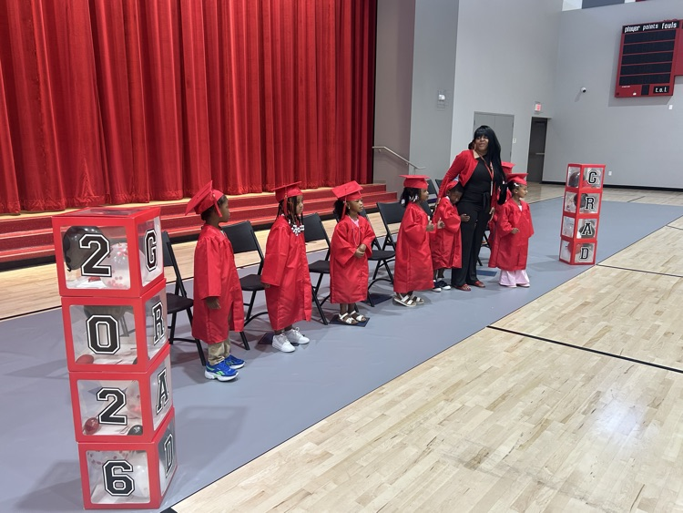 Venicereddevil's tweet photo. Congratulations PreK Class of 2026! https://t.co/WUmqg2W89c