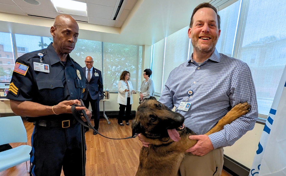 NJ_Pen's tweet photo. After @VirtuaHealth surgeon Keith Meslin cleared him of cancer, retired @MEDFORDTWPNJ Police K9 Handler Perry Parks of Absolute Control Dog Training wanted to repay him. The best way he knew to do it was to train a service dog in Meslin's namesake. 

https://t.co/Vtkv48XP2O https://t.co/XYVu7a09ed