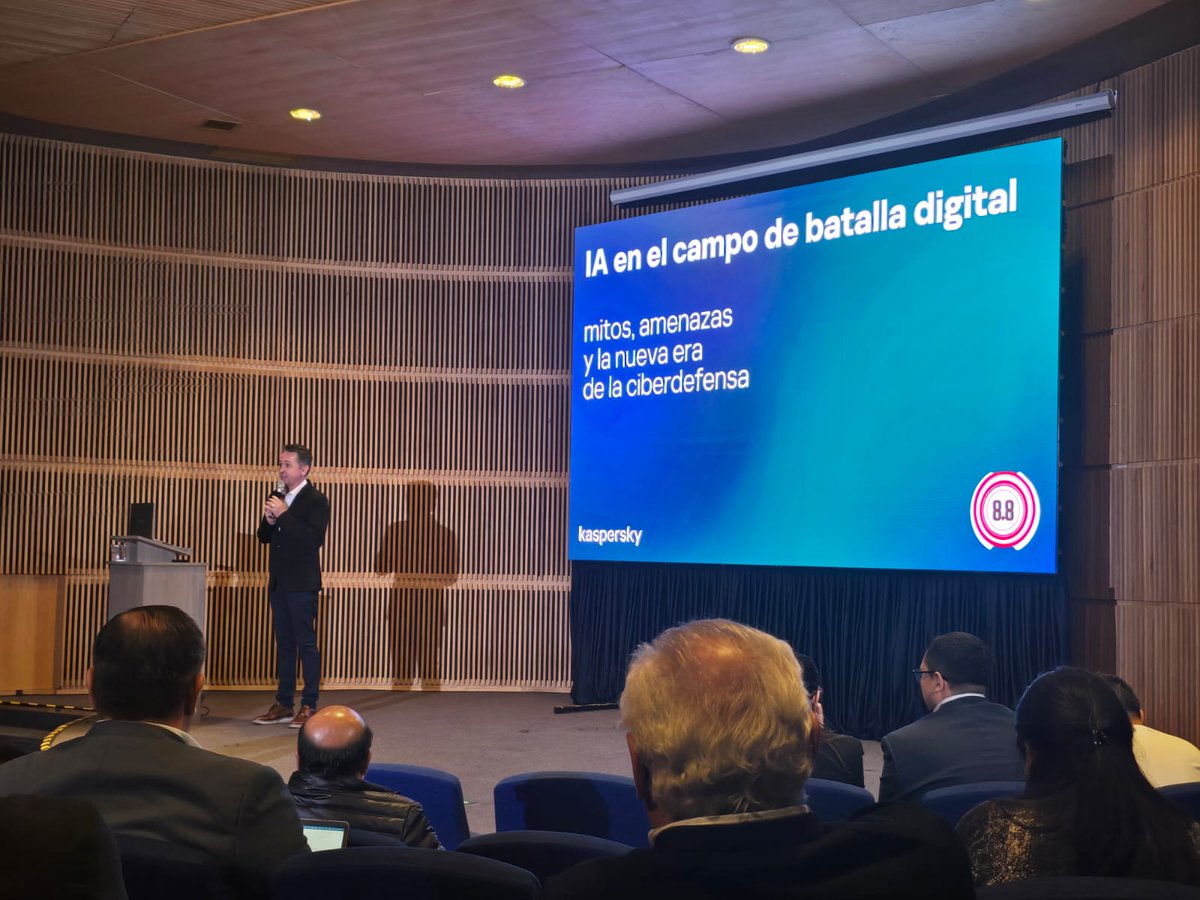 KasperskyLatino's tweet photo. 🚨 ¿Cómo está transformando la IA al cibercrimen y la ciberdefensa? Llegamos a 8.8 Gobierno Chile 2026 con Fabio Assolini y una sesión clave sobre amenazas reales, respuesta a incidentes y el nuevo panorama digital que enfrenta el sector público.

Una jornada de conocimiento, experiencias reales y conversación estratégica sobre el futuro de la seguridad digital. 💚