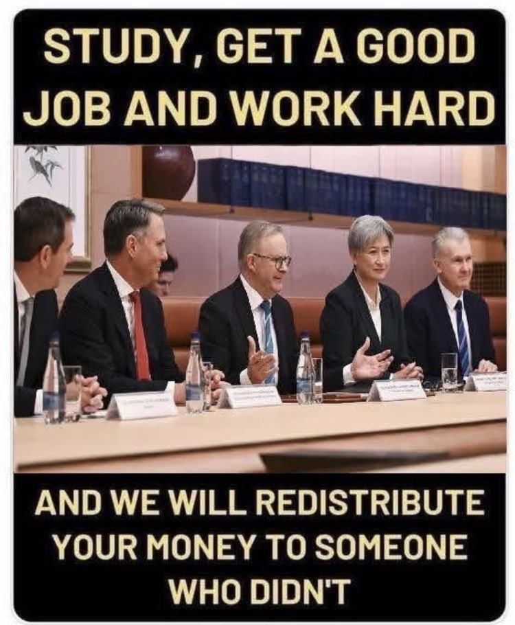 ricochet_888's tweet photo. Labor’s changed position..

Communists are running our country 🤬 https://t.co/5LEqqsTHgI