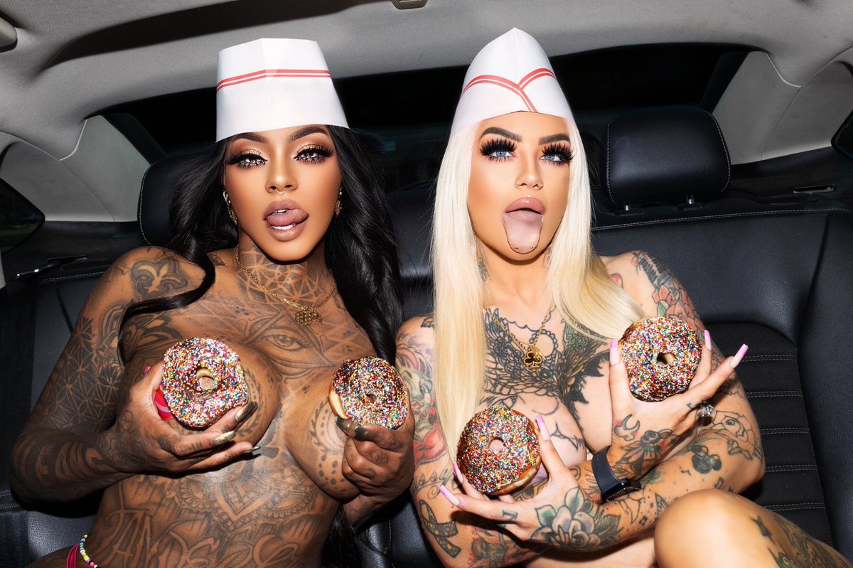Coco Chanell tweet media