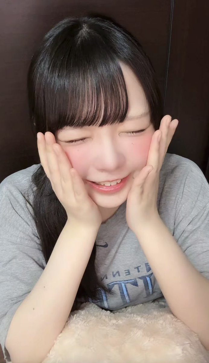 はなまるほうだいどっちがアイスでしょうか難しいからよく考えてね20日