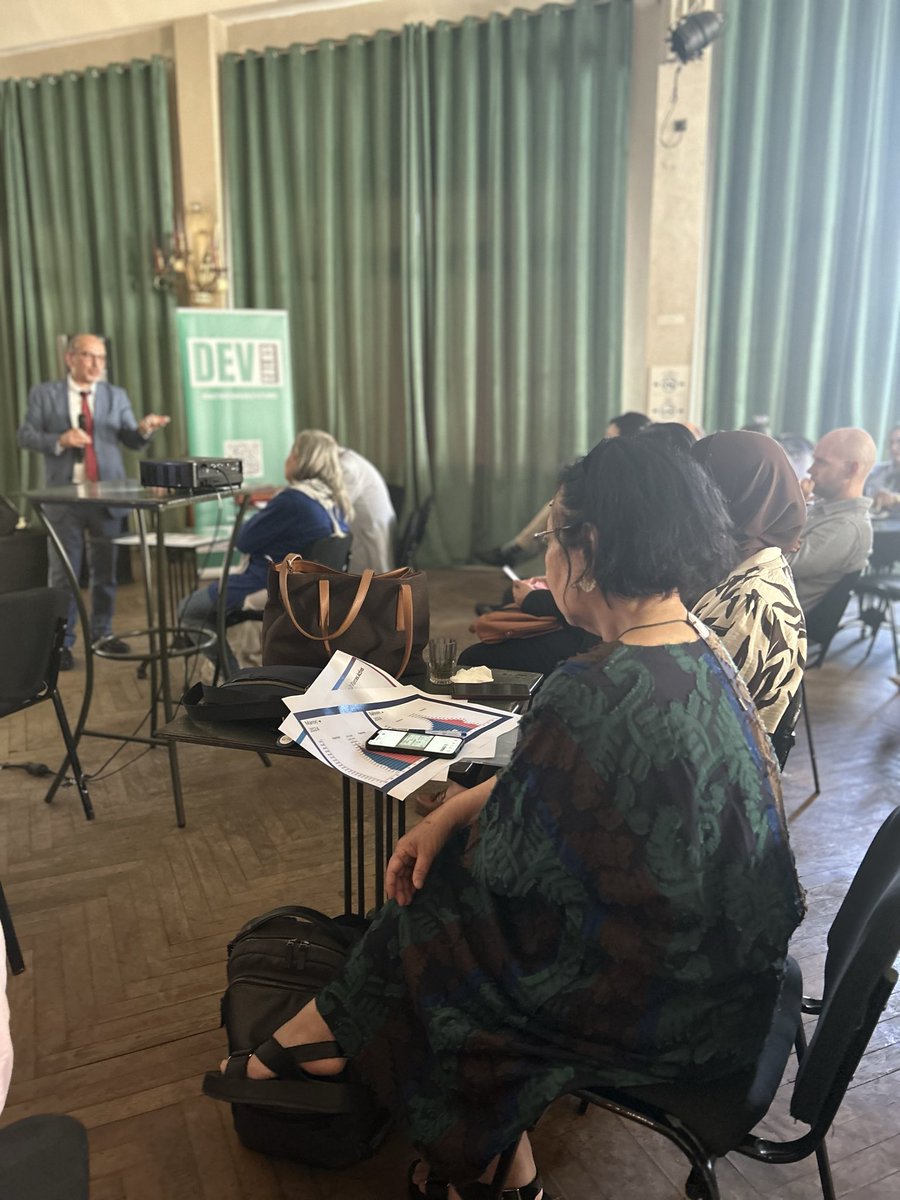 BelgiqueMaroc's tweet photo. #DEVTALKS #6

🎤M. Mahdi Halmi de @UNFPAMaroc nous a parlé de #transition_démographique et de l’opportunité qu’elle représente pour le 🇲🇦. Un #talk aux mille facettes, ouvrant la voie à une multitude de discussions riches et impactantes.

🙌🏽 Merci pour ces échanges inspirants ! https://t.co/WEA60tQADc