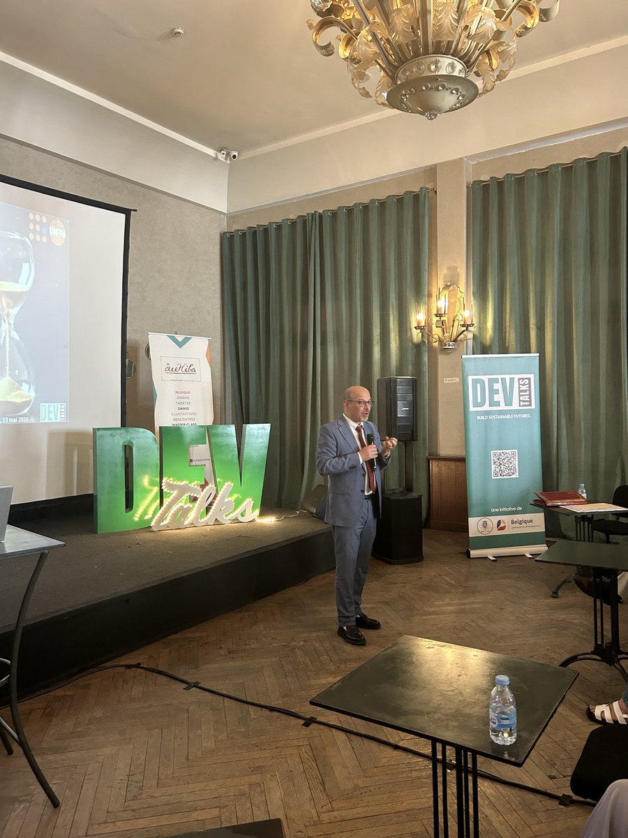 BelgiqueMaroc's tweet photo. #DEVTALKS #6

🎤M. Mahdi Halmi de @UNFPAMaroc nous a parlé de #transition_démographique et de l’opportunité qu’elle représente pour le 🇲🇦. Un #talk aux mille facettes, ouvrant la voie à une multitude de discussions riches et impactantes.

🙌🏽 Merci pour ces échanges inspirants ! https://t.co/WEA60tQADc
