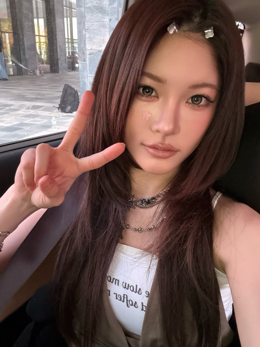 히죽이 tweet media