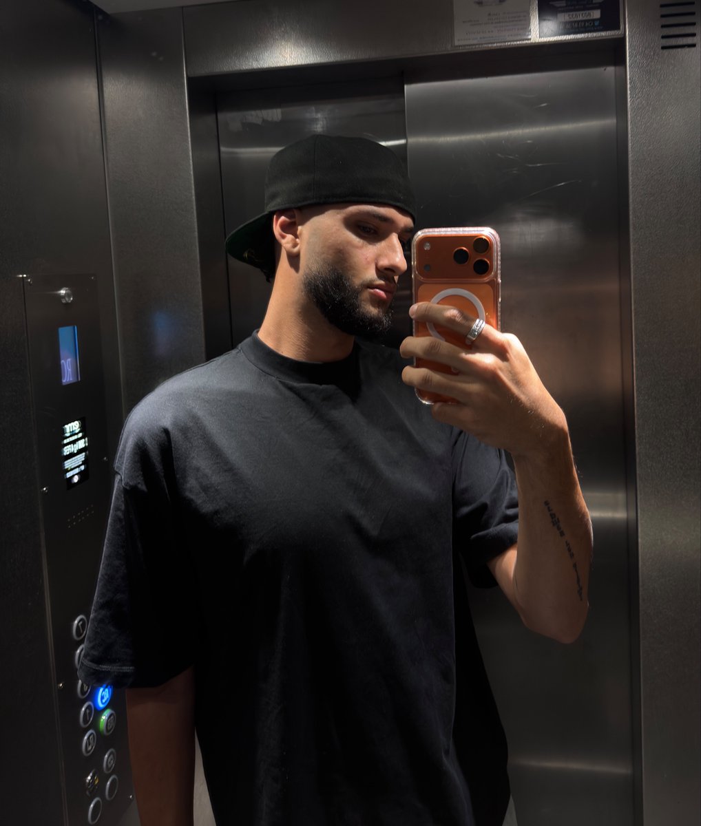 ROM ¹ 🦦 tweet media
