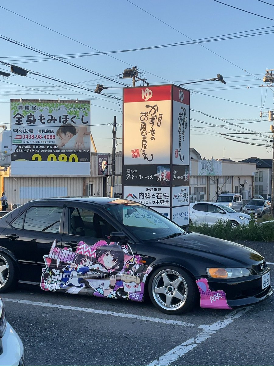 望月こーせー tweet media
