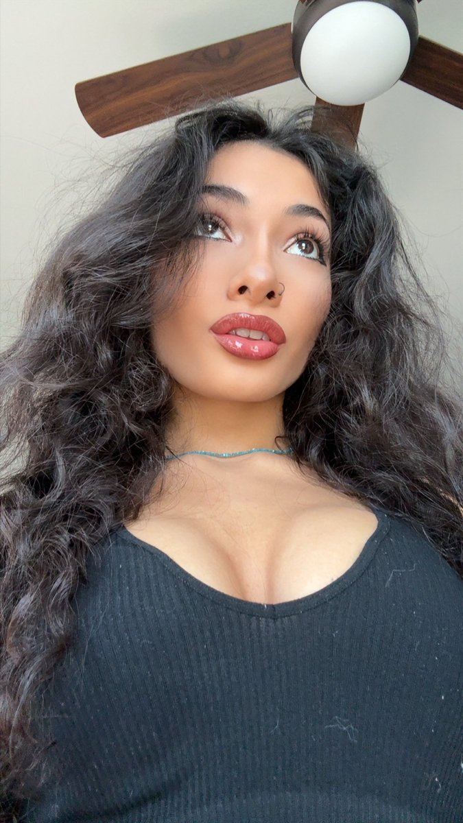 𝖌𝖔𝖉𝖉𝖊𝖘𝖘 𝖇𝖗𝖎💋 tweet media