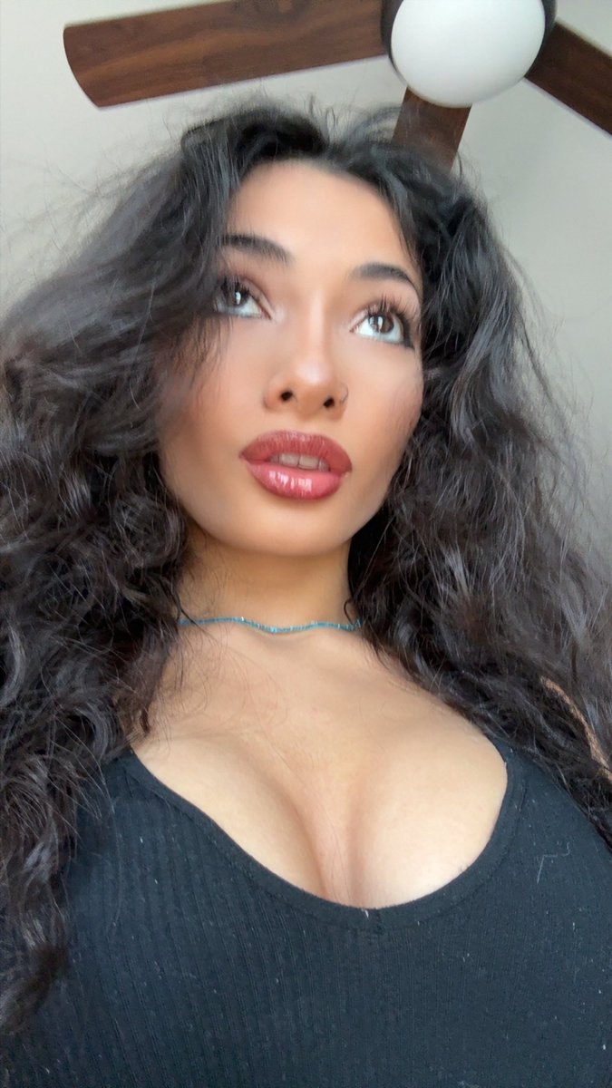 𝖌𝖔𝖉𝖉𝖊𝖘𝖘 𝖇𝖗𝖎💋 tweet media