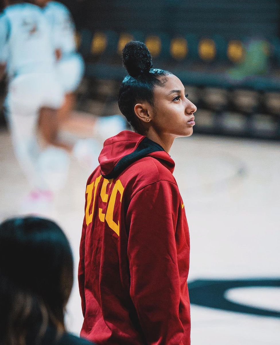 stfukhi's tweet photo. 2027 will be a great year for Houston hoops ❤️ https://t.co/ifahzTKOF5