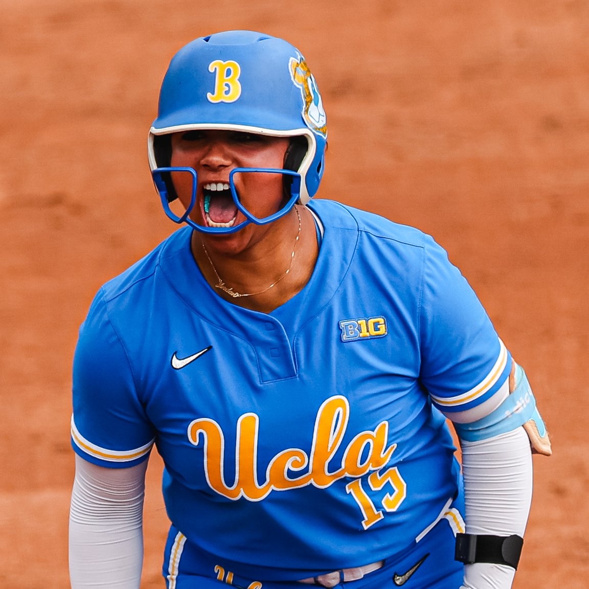 UCLA Softball tweet media