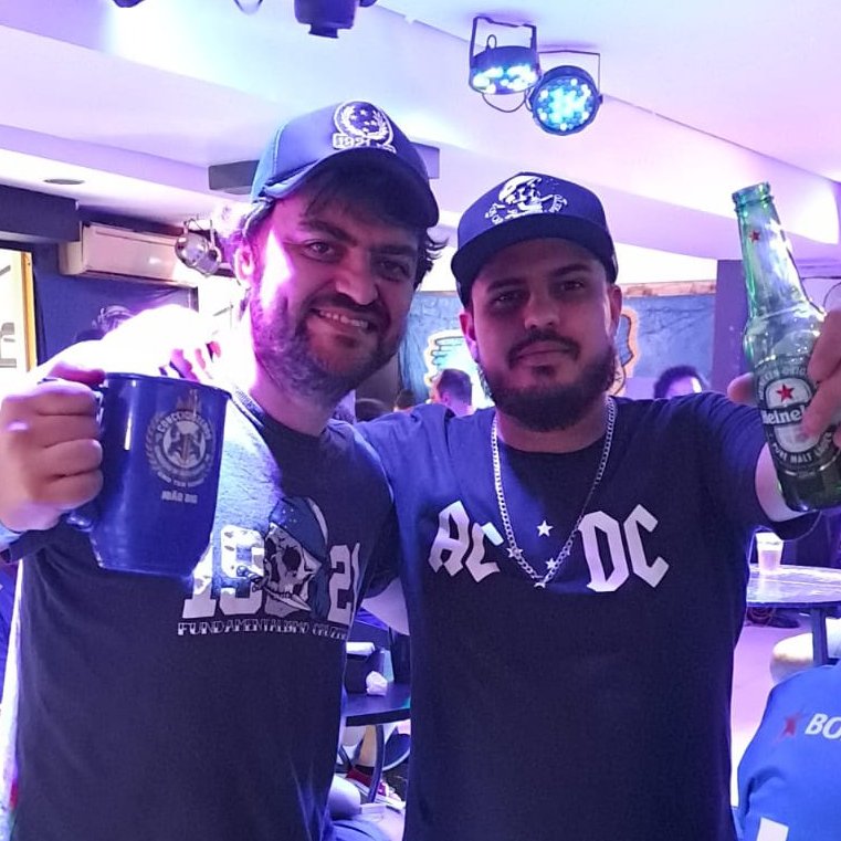 FC1921's tweet photo. @JoaoPaulo_big @YouTube @FC1921 🤝 @canaldozeiro https://t.co/IluiE9mIEc