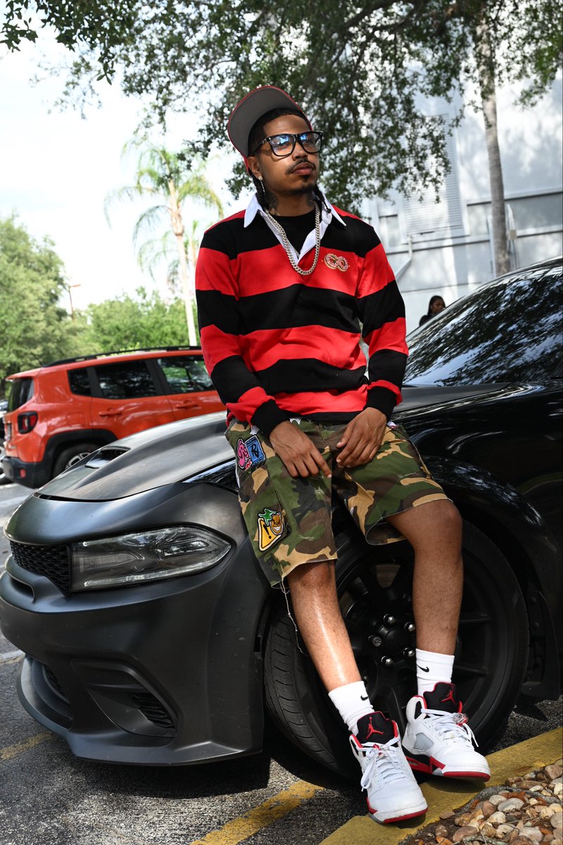 PrettyGirlsLoveDinero tweet media