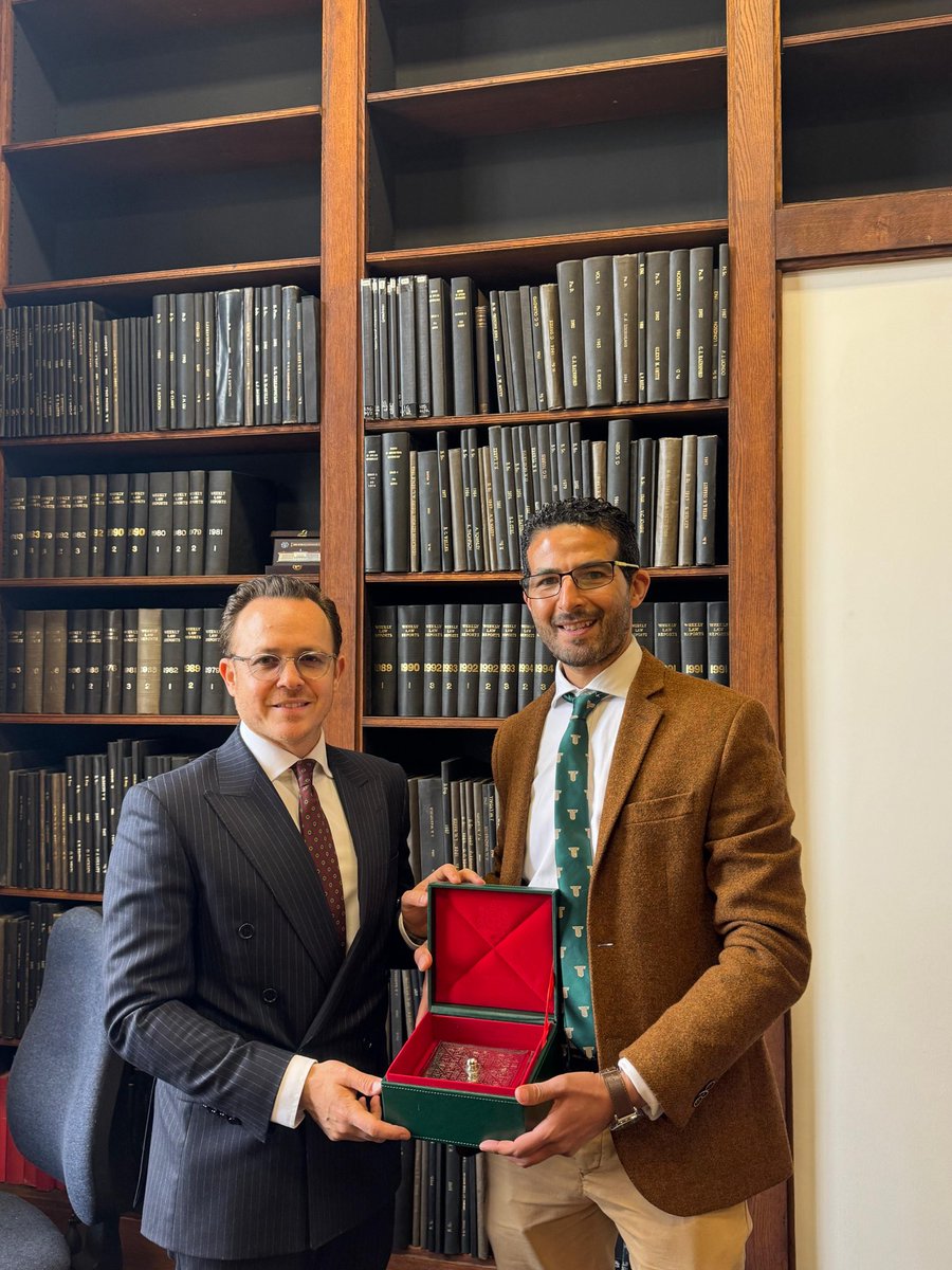 MOROCCOinUK's tweet photo. Excellent visit to the University of Nottingham yesterday.

A real pleasure to engage with final-year students of 🇲🇦 Dr Tarik Oumazzane’s “Voices from North Africa” course for a roundtable discussion on Morocco’s foreign policy and 🇲🇦🇬🇧 relations. https://t.co/z1pIYTUkw4