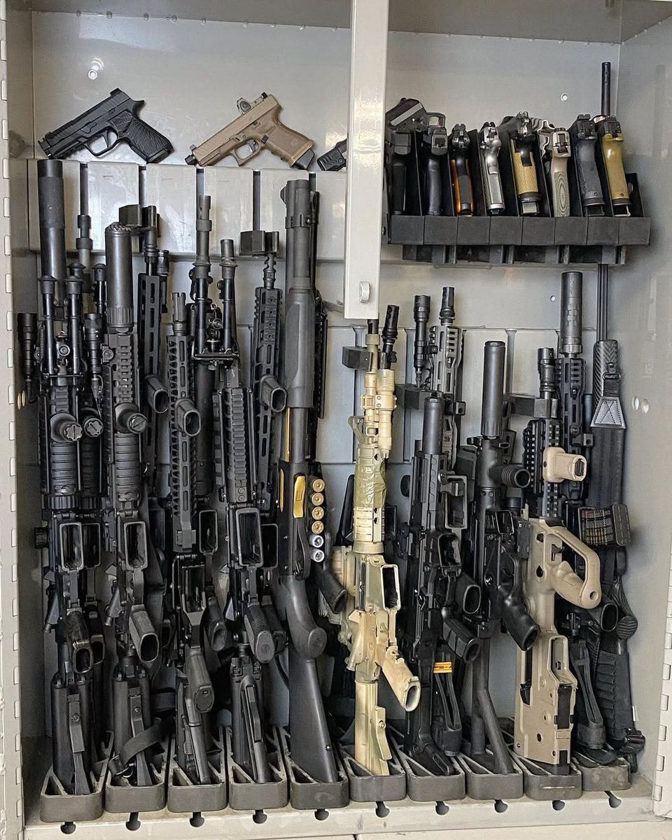 Gun Fanatics tweet media