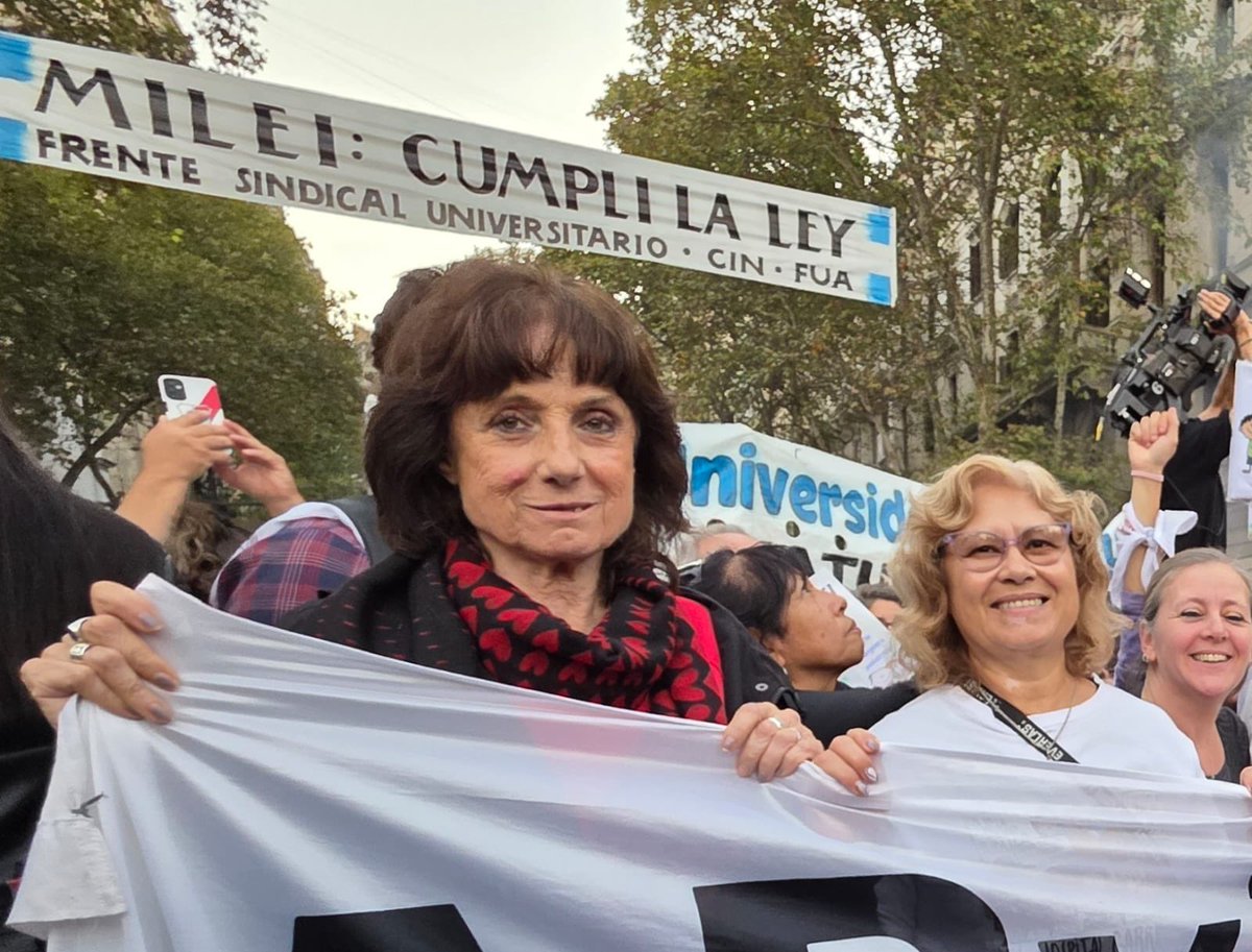 Vilma Ripoll 💚 tweet media