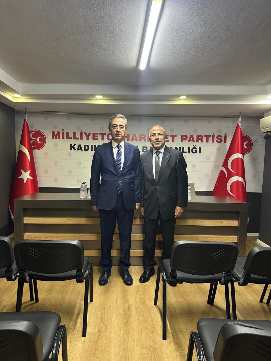 mustafa28kara's tweet photo. MHP Kadıköy İlçe Başkanlığımıza ziyarette bulunduk.İlçe Başkanımız  @zekiceliker ve yönetim kuruluna başarılar dileriz. https://t.co/knk83mmrdc