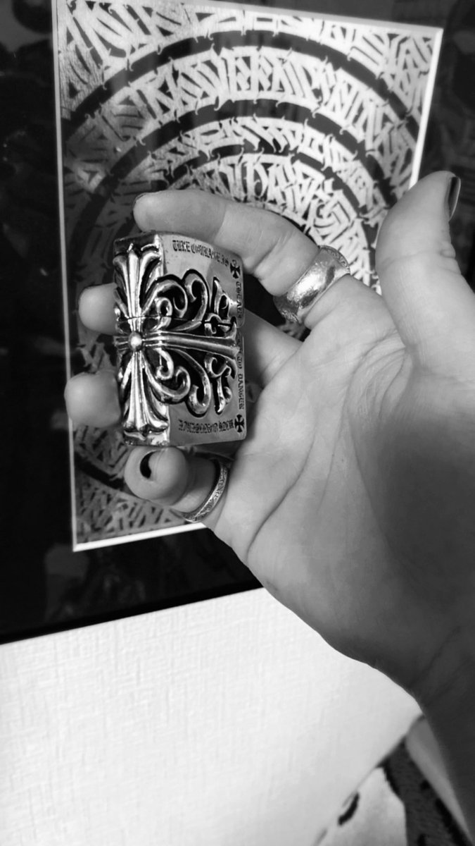 _Roy___Mustang_'s tweet photo. nep zippo🔥✝️🖤 https://t.co/Cncom5LwkQ
