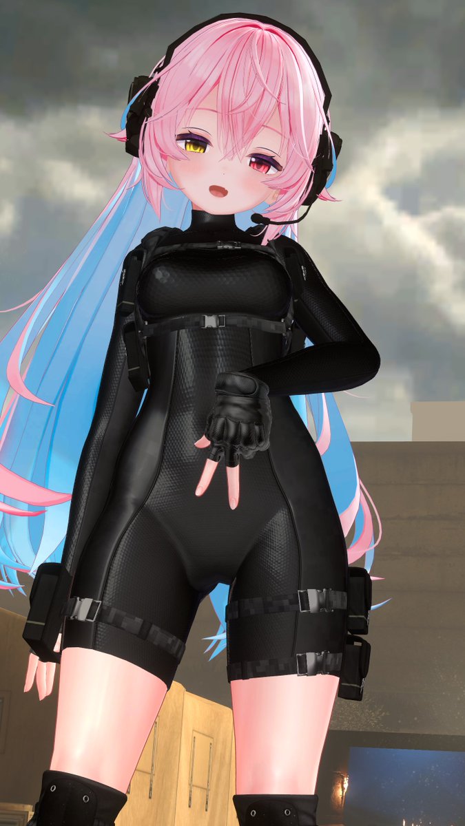 cornelia_vr's tweet photo. 潜入用のぴっちりスーツ良いよね https://t.co/Bbi14haxed