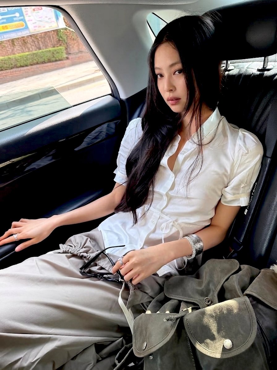 rubyjenniepink tweet media