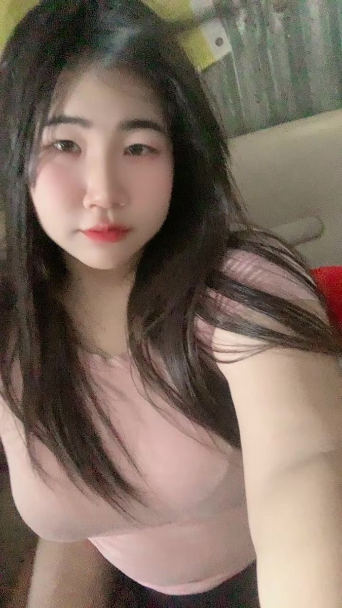 อ้อมมี่ tweet media