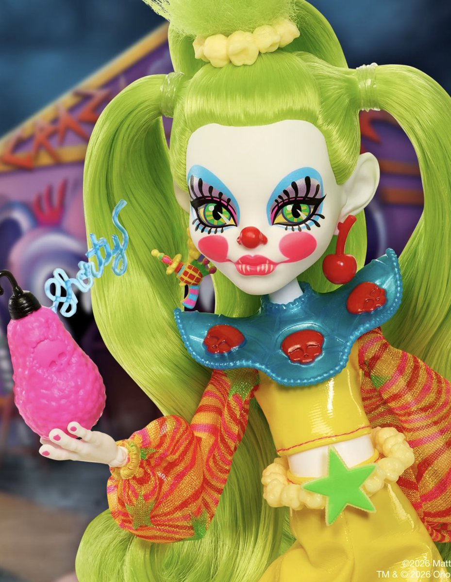 Tara 🎀🦇 tweet media