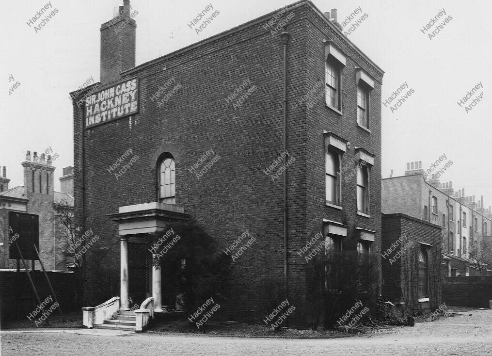soxgnasher's tweet photo. CASSLAND ROAD, south side.CASS HOUSE , HACKNEY 1912 Rear and side elevations and detail of ornamental glass fanlight above door dated 1710. ornamental glass fanlight above door showing arms and date (1710) associated with St John Cass's charity. https://t.co/FjKRZZmilK