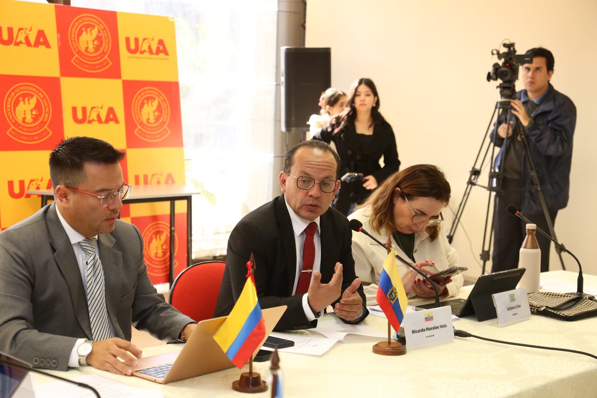 Defensoría Pública del Ecuador tweet media