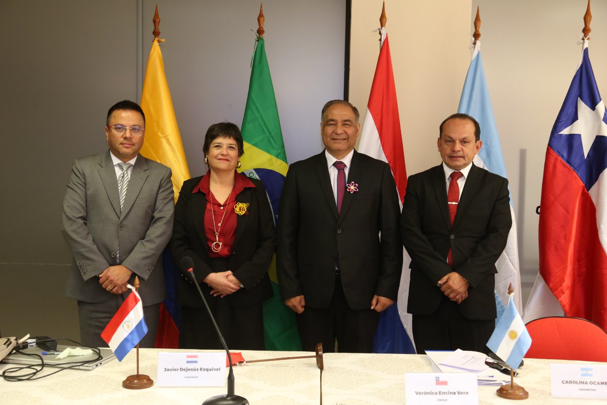 Defensoría Pública del Ecuador tweet media