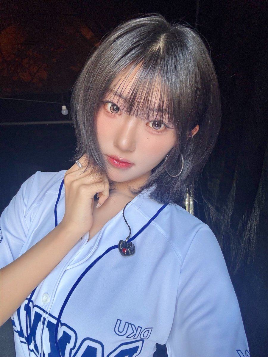 H1HwiYel's tweet photo. Yel 𝕏 update 😎🫶 260513

Dankook University &amp; Gachon University are the absolute best💖

#H1KEY #하이키 #ハイキー  
#YEL #옐 #イェル https://t.co/g8axzJKya8