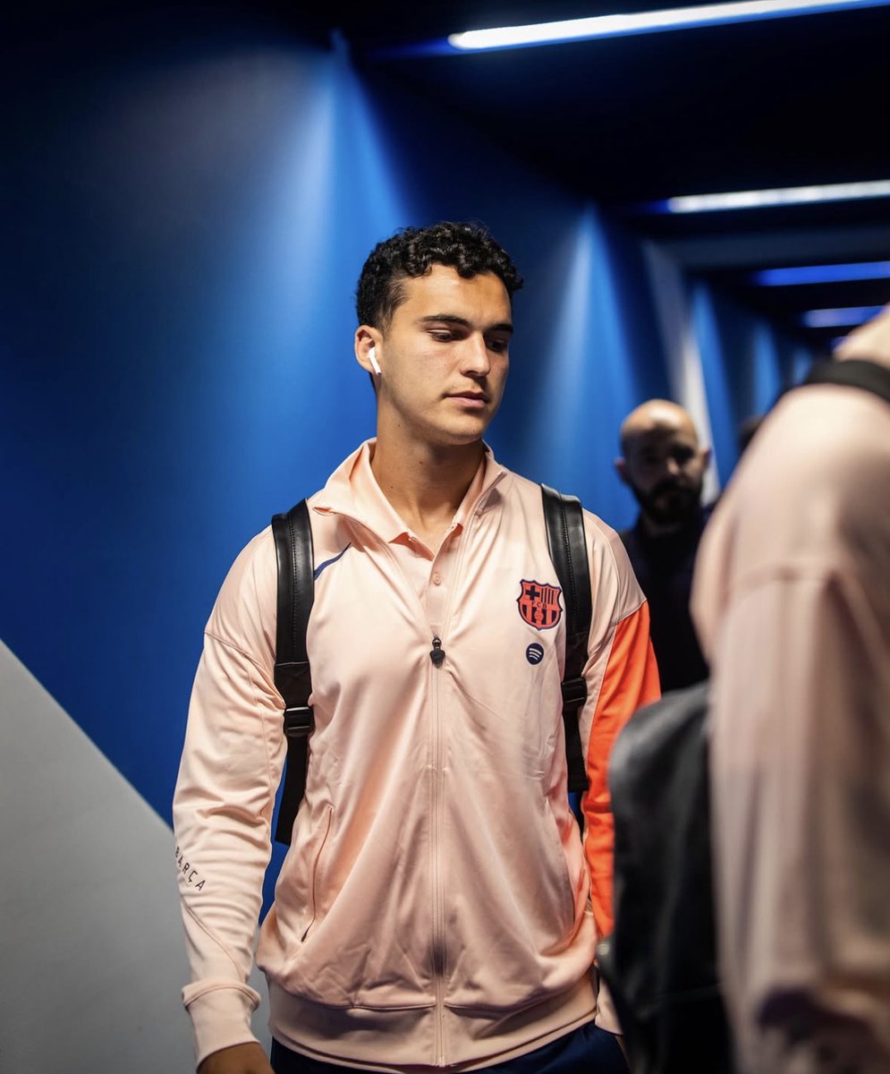 FCB World tweet media