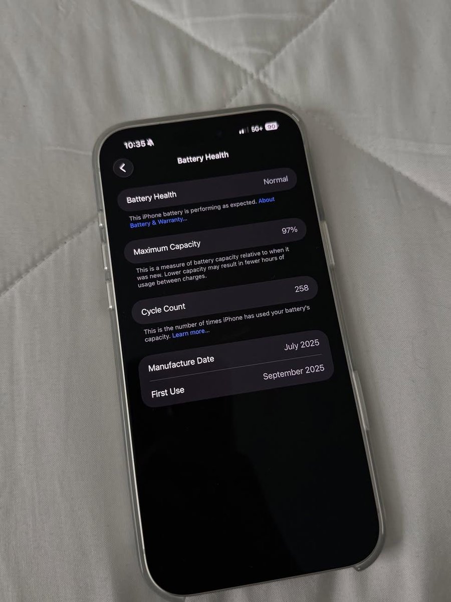 OneUiOS tweet media