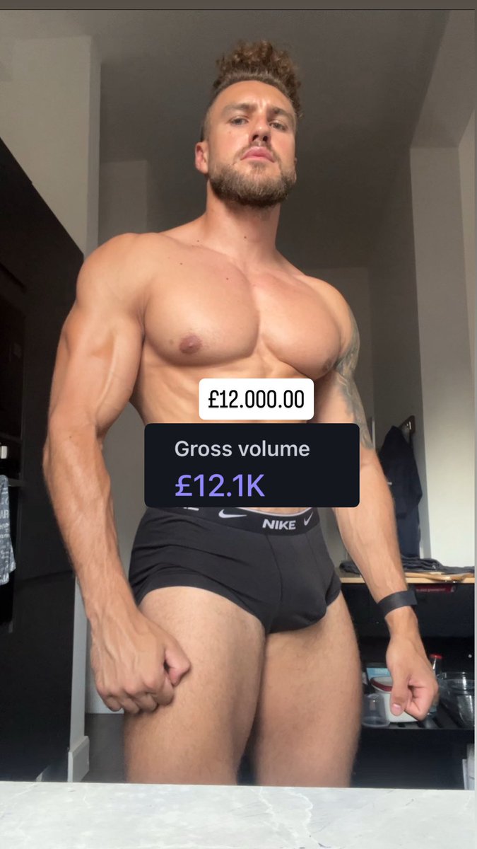 Alpha Cezar Dr.Findom tweet media