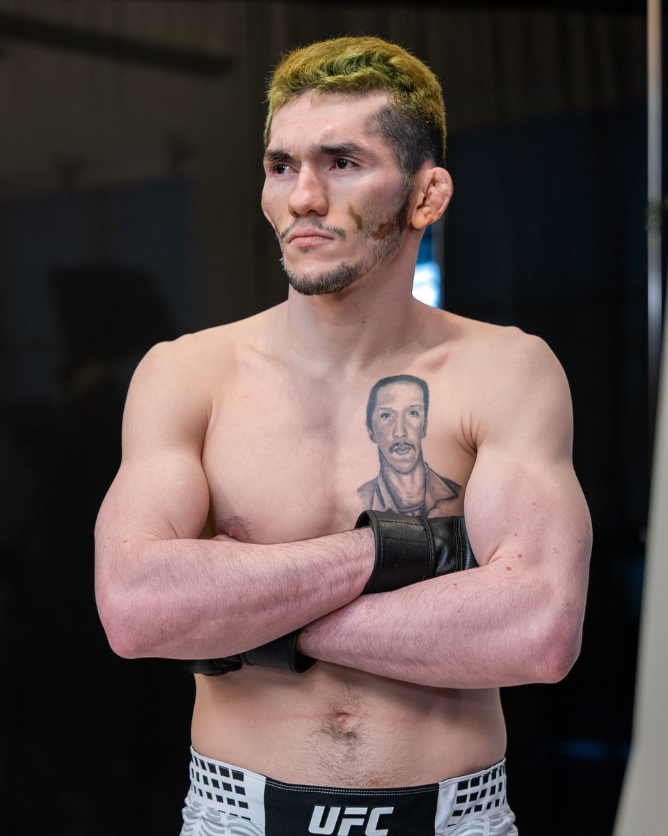 UFC tweet media