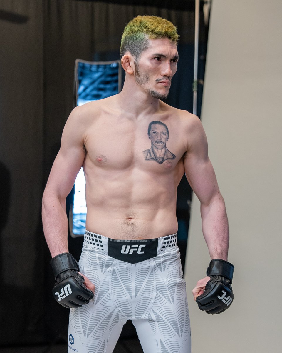 UFC tweet media