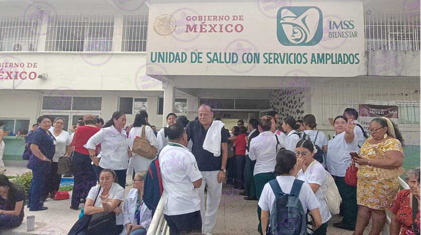 xevtfm's tweet photo. 🔴 #LoÚltimo | 📸 Evacúan al personal del #CESSA 🏥 Maximiliano Dorantes en la colonia #Atasta, tras un reporte de fuga de gas https://t.co/oOse7gJ7GX