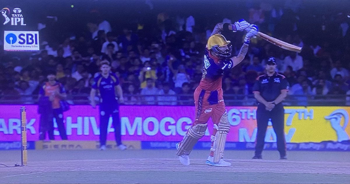 SumitG71's tweet photo. What a six! Effortless! And that finishing pose Wow! This is another masterclass from the #ChaseMaster typical #ViratKohli chase. On his way to another 100 in #IPL he hits another six with just a flick of the wrist! Majestic! #KingKohli #IPL2026 #RCBvsKKR #KKRvsRCB https://t.co/0OkUw00XNj