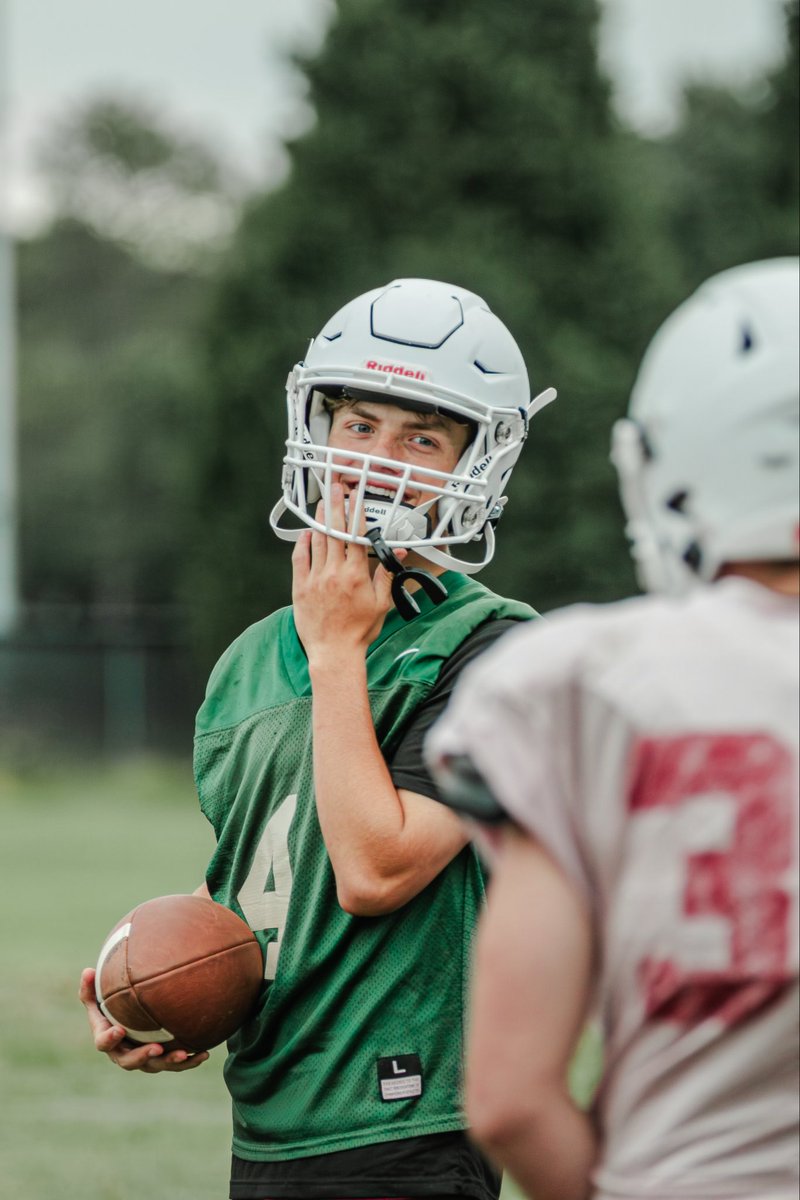 TBredFootball's tweet photo. Locked in all spring. 🔒💪

#PonyUp | #BredToWin | #SouthAikenMade | #Family https://t.co/9WwtAIyZYJ