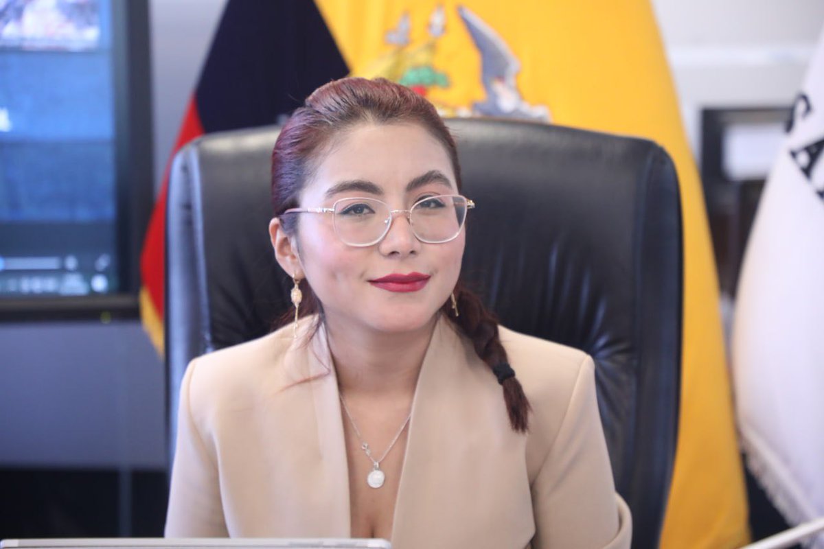 AsambleaEcuador's tweet photo. @RegimenEconomAN @SteveVillacres @SuperintEC @superbancosEC Una vez abordadas las comparecencias, @RegimenEconomAN clausura la sesión. #ReformaCOMYF #AsambleaEc2026 https://t.co/X4WukkOzYi