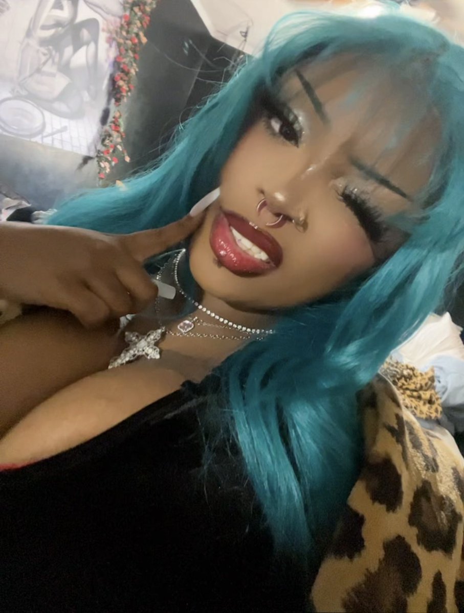 tana🐆 tweet media