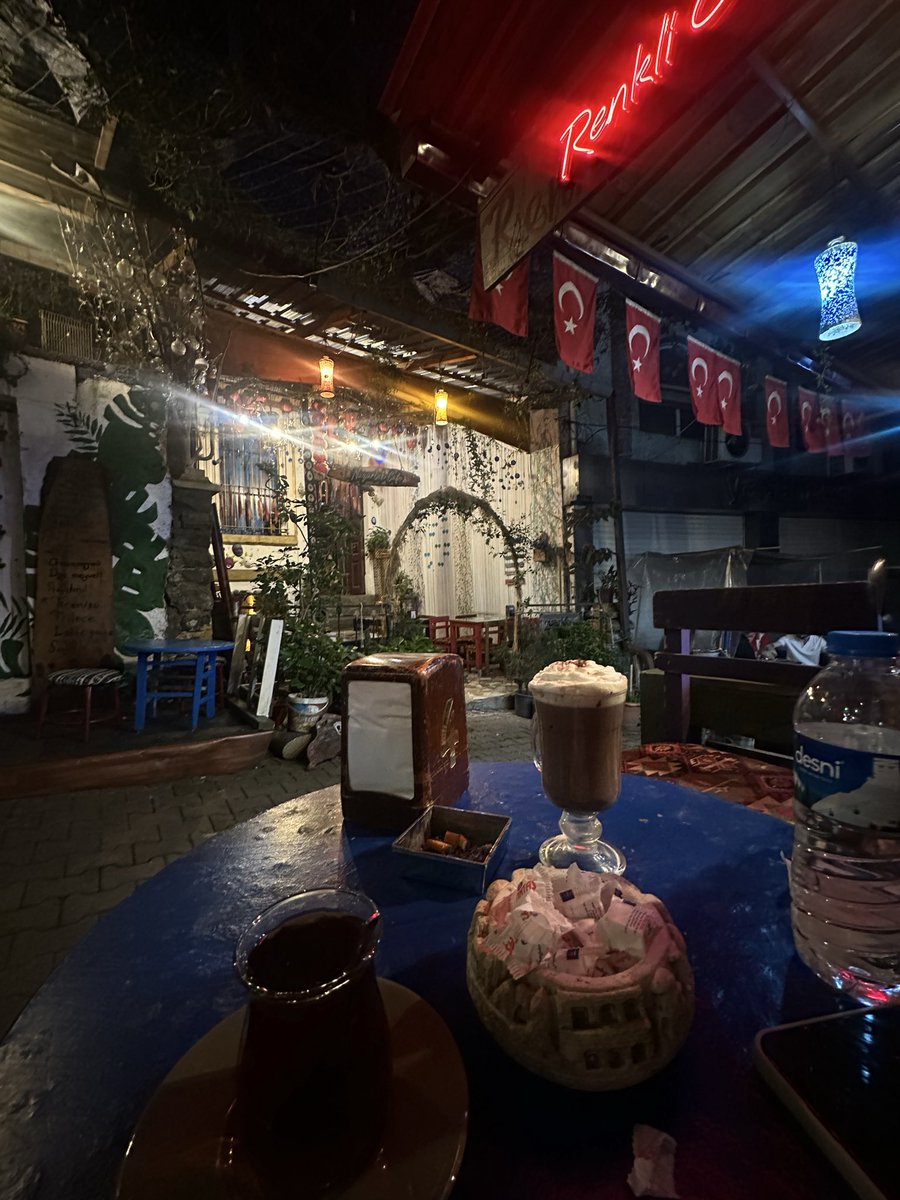 lavuknur💅🏿 tweet media