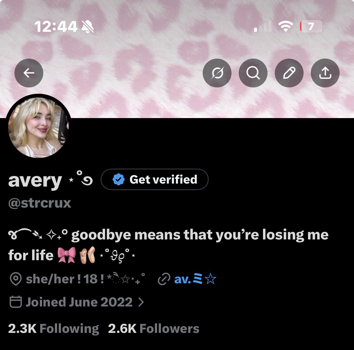 avery ⋆˚࿔ tweet media