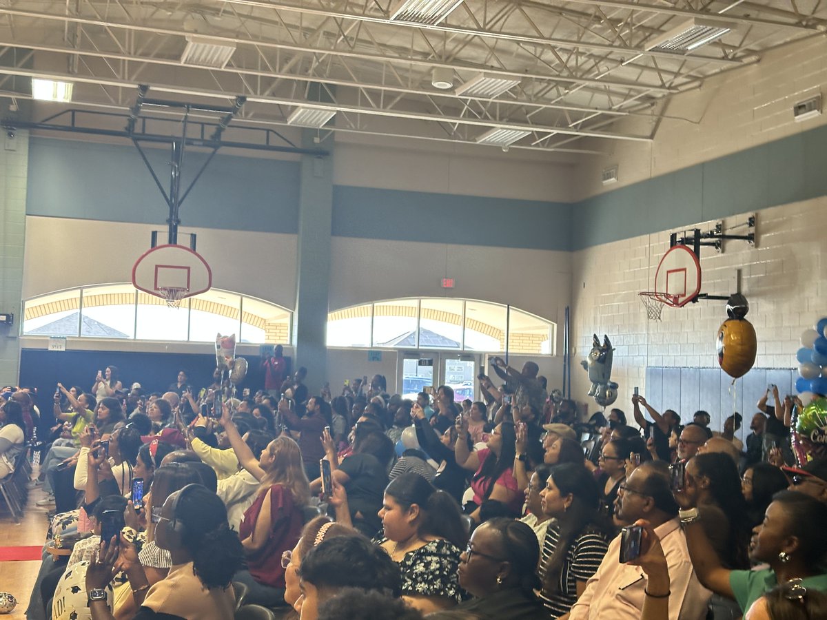 Heritage Rose Elementary tweet media