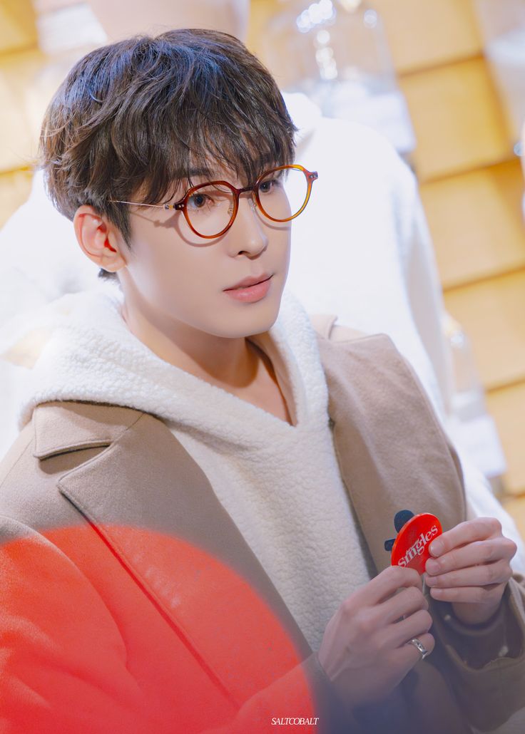 hourly wonwoo tweet media